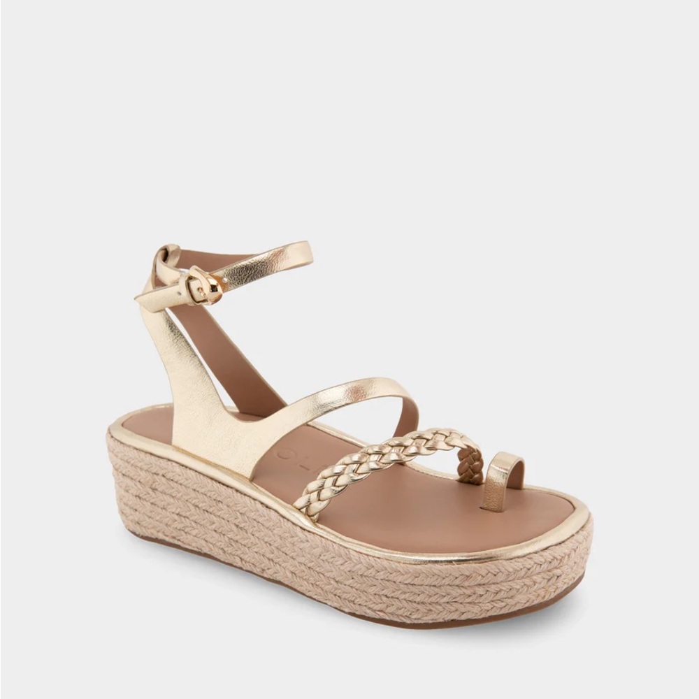 *NWT* Gold Aerosoles Dolly Strappy Flatform Sandals Size 10